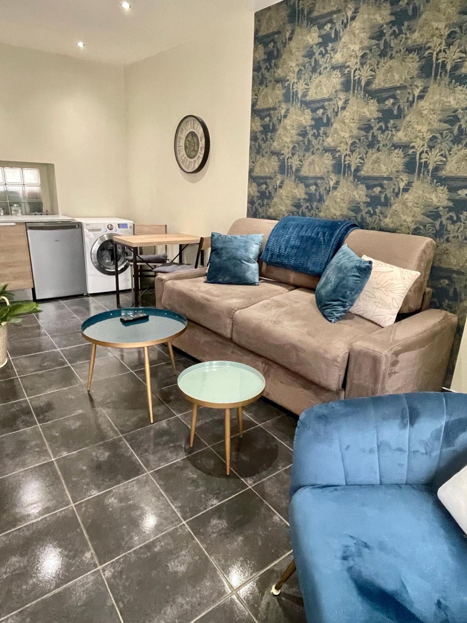 Studi'O Luberon Appartement Cavaillon Buitenkant foto